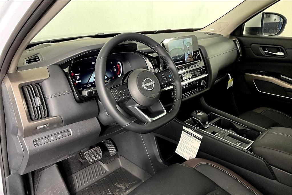 new 2025 Nissan Pathfinder car, priced at $49,995