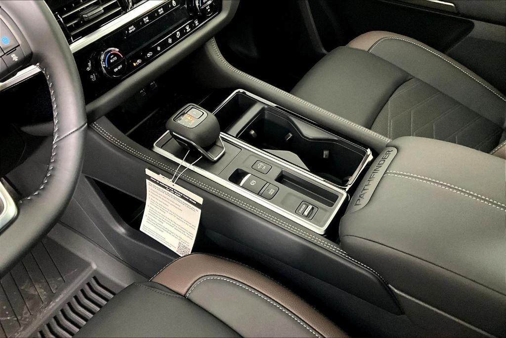 new 2025 Nissan Pathfinder car, priced at $49,995