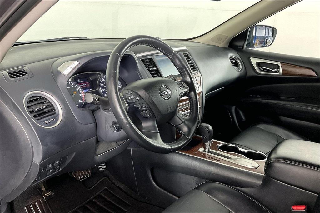 used 2020 Nissan Pathfinder car, priced at $24,101