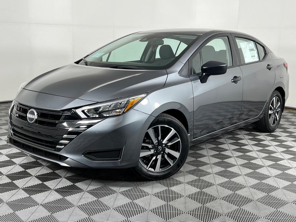 new 2025 Nissan Versa car