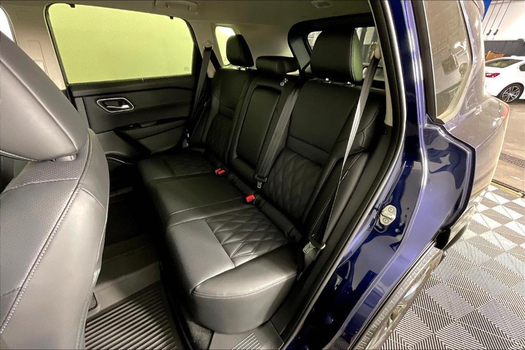 new 2025 Nissan Rogue car, priced at $39,861