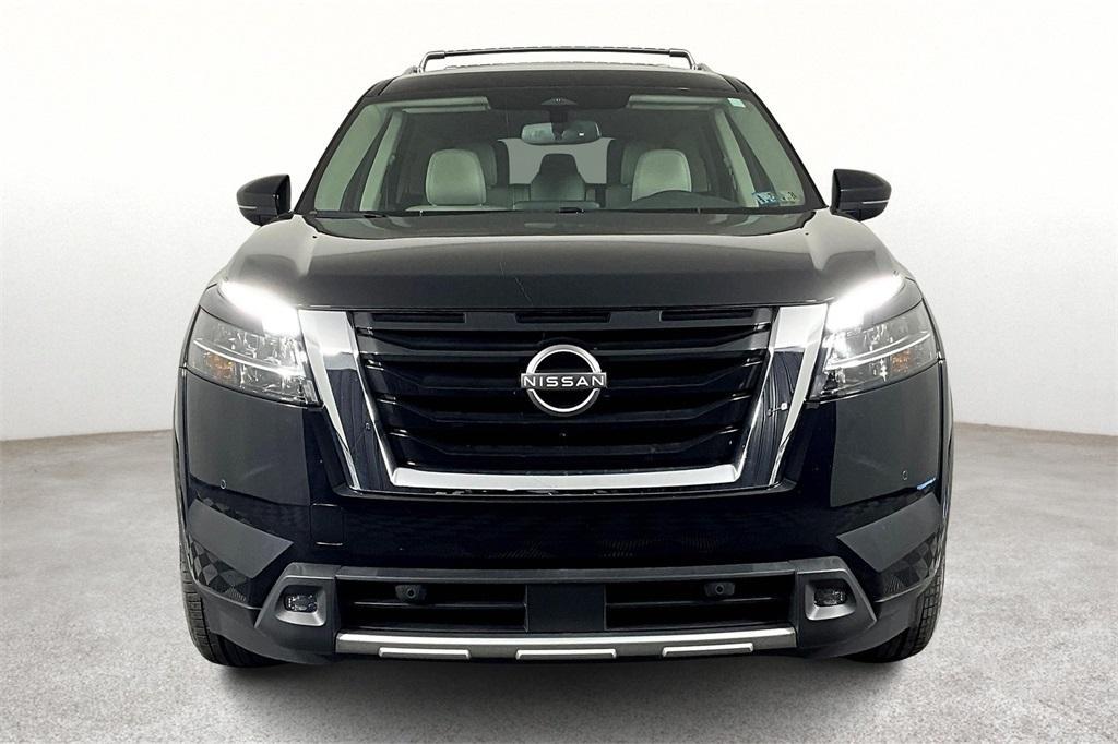 used 2022 Nissan Pathfinder car, priced at $33,000