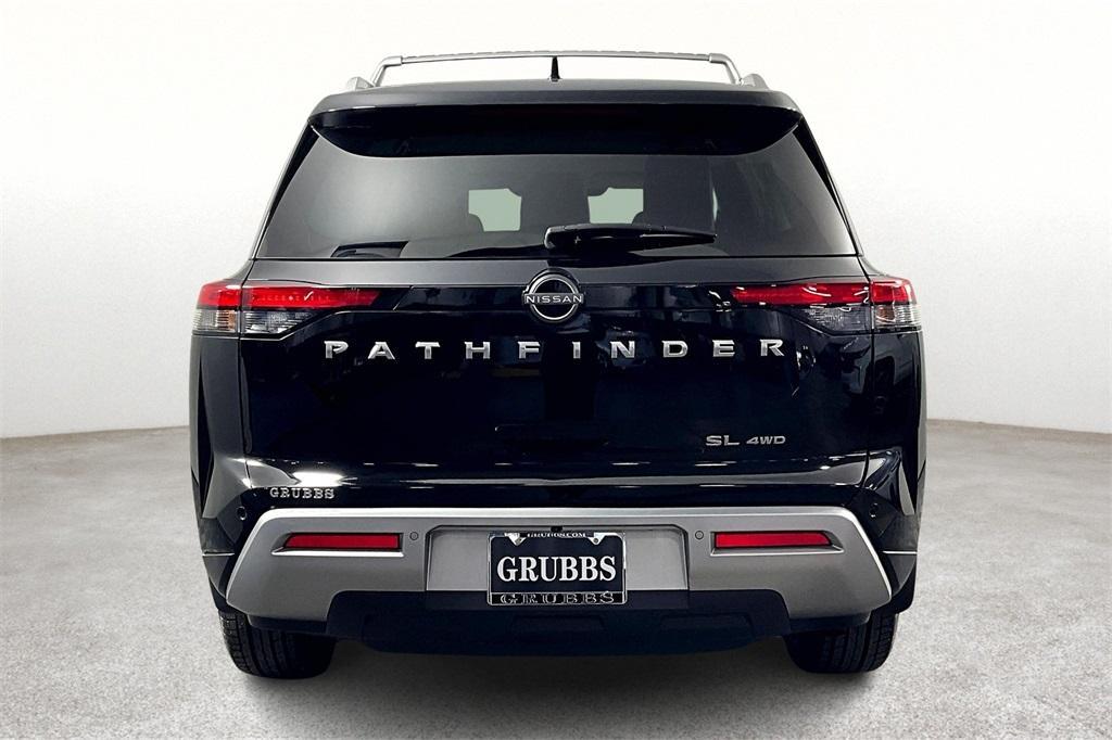 used 2022 Nissan Pathfinder car, priced at $33,000