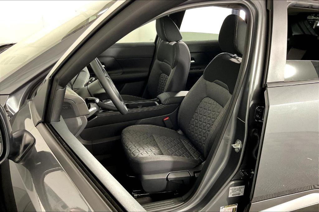 new 2025 Nissan Kicks car, priced at $27,455