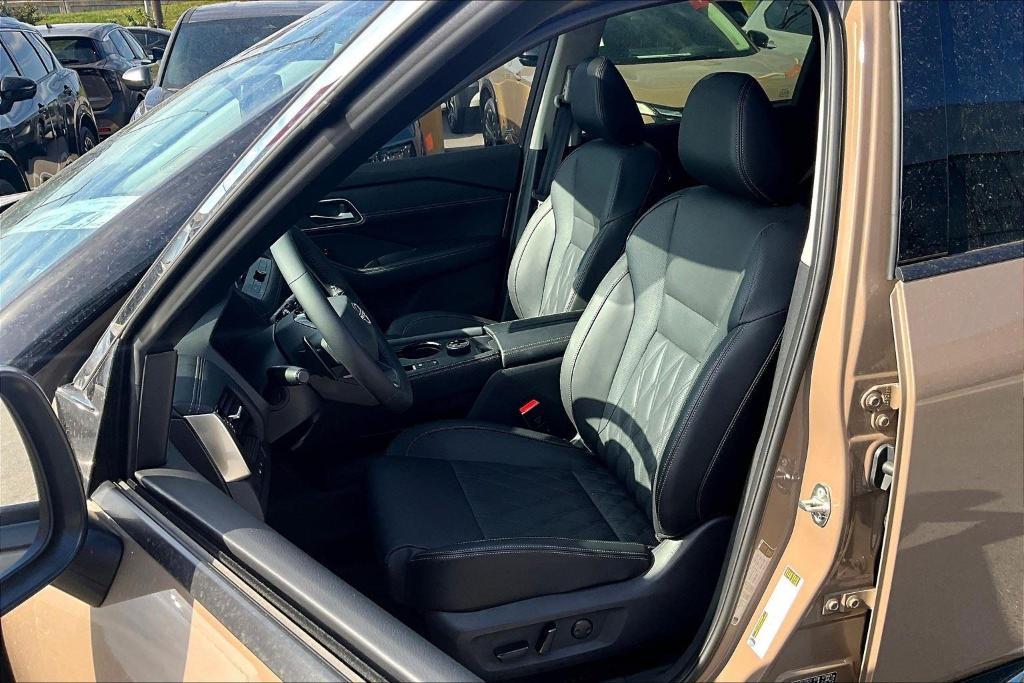 new 2025 Nissan Rogue car, priced at $43,795
