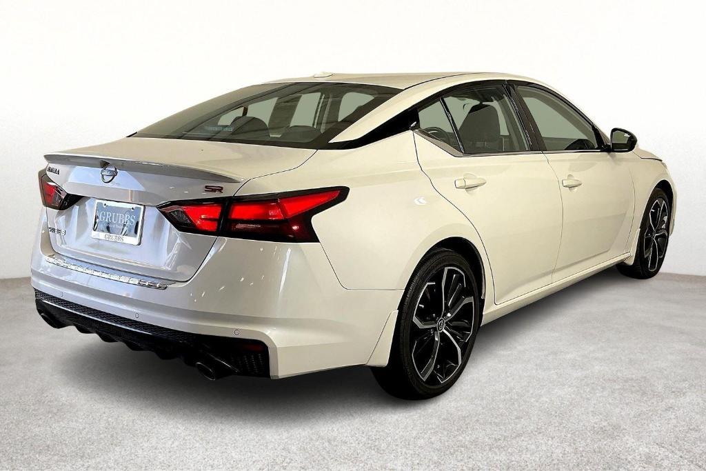 used 2023 Nissan Altima car, priced at $23,267