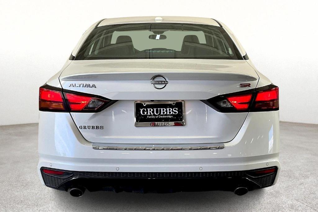 used 2023 Nissan Altima car, priced at $23,267