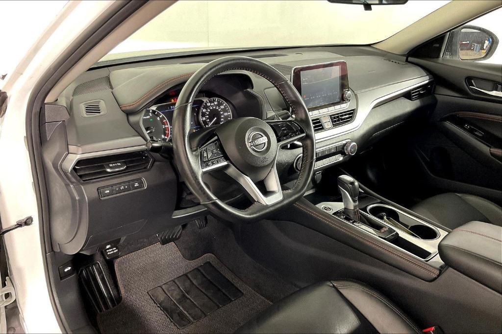 used 2023 Nissan Altima car, priced at $23,267