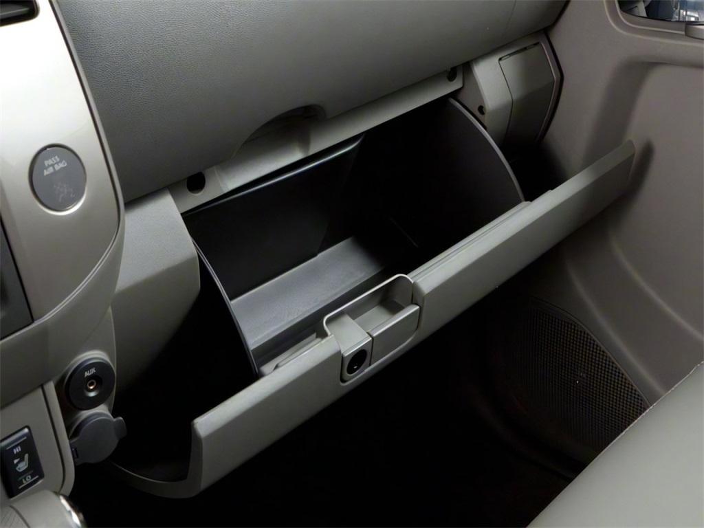 used 2010 Nissan Frontier car