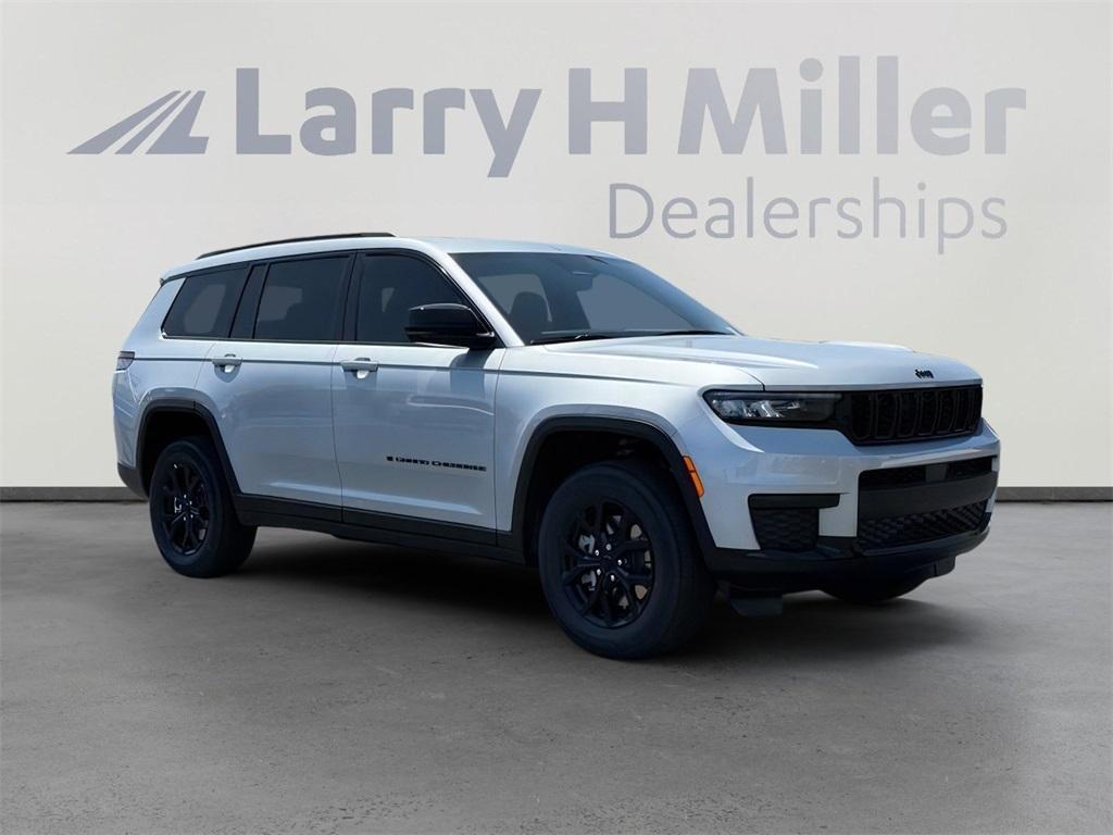 new 2025 Jeep Grand Cherokee L car, priced at $42,422