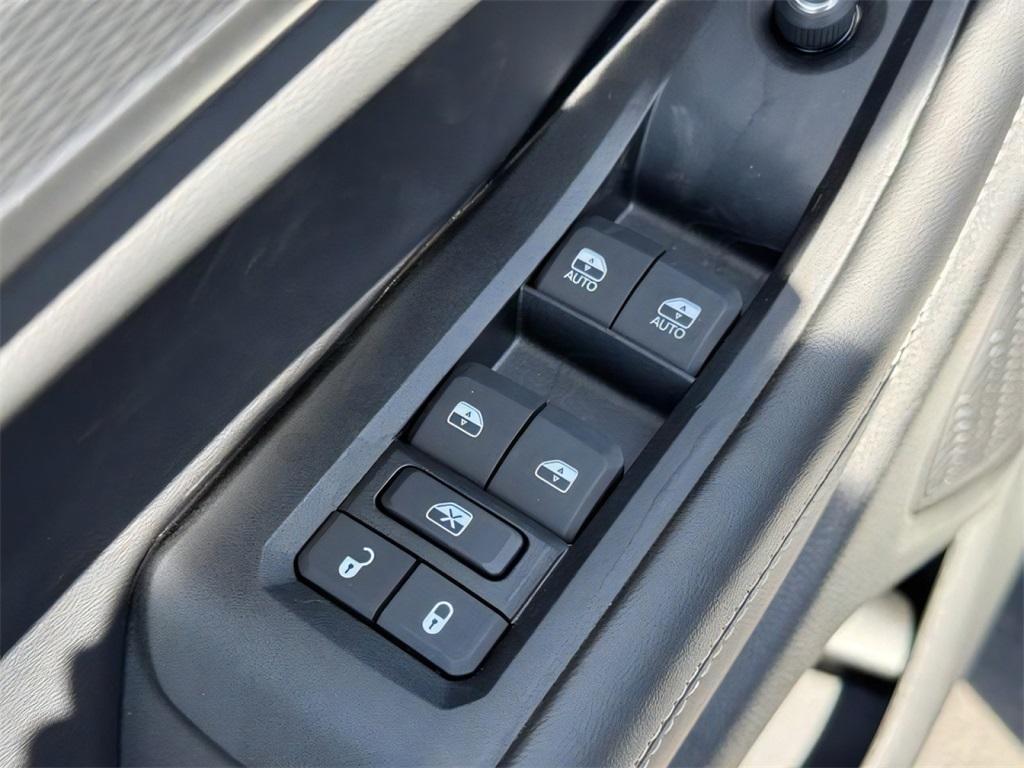 new 2025 Jeep Grand Cherokee L car, priced at $42,422