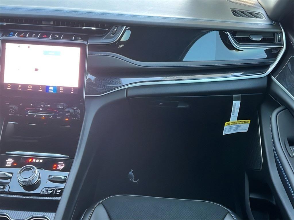 new 2025 Jeep Grand Cherokee 4xe car, priced at $60,387