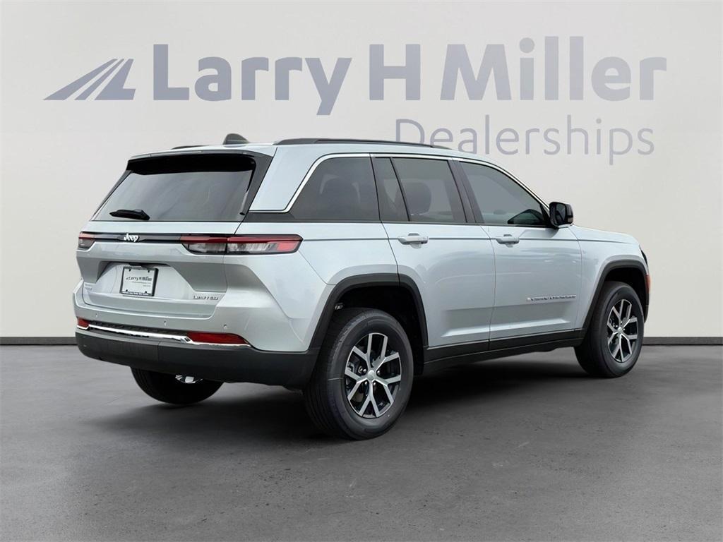 new 2025 Jeep Grand Cherokee car, priced at $45,862