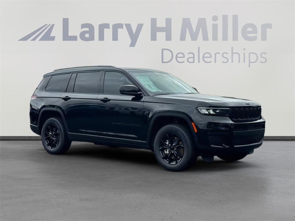 new 2025 Jeep Grand Cherokee L car, priced at $39,072