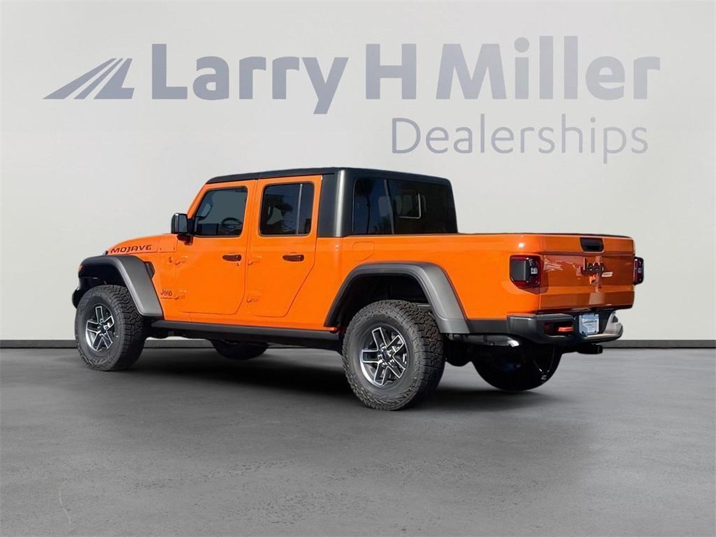 new 2025 Jeep Gladiator car, priced at $44,788