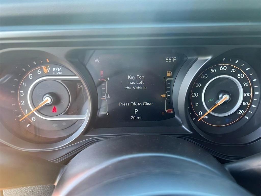 new 2025 Jeep Gladiator car, priced at $44,788