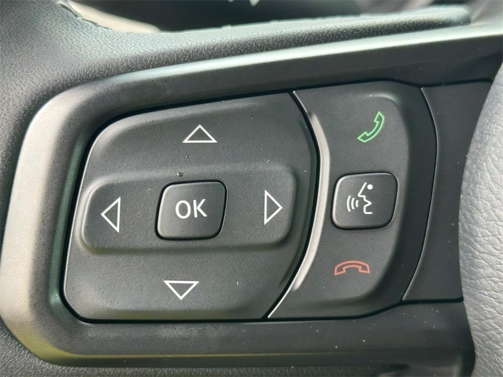 new 2025 Jeep Gladiator car, priced at $45,742