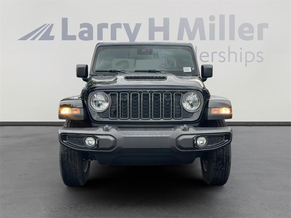 new 2025 Jeep Gladiator car, priced at $45,742