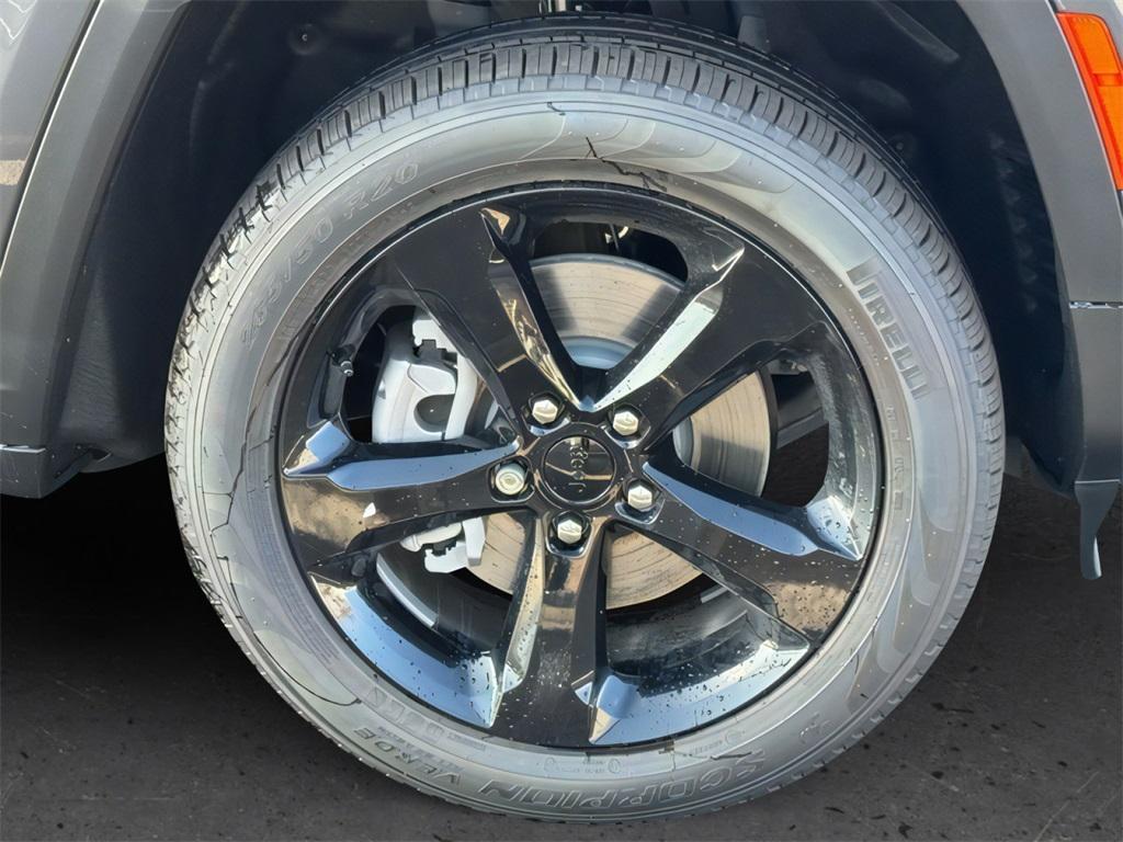 new 2025 Jeep Grand Cherokee L car, priced at $48,342