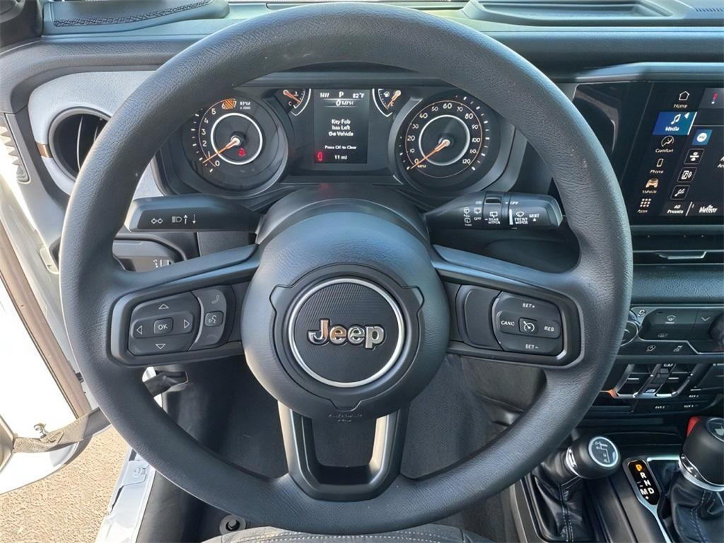 new 2026 Jeep Wrangler car, priced at $43,670
