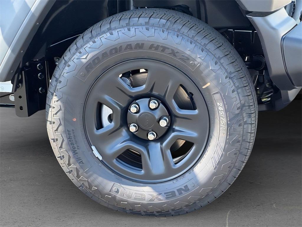 new 2026 Jeep Wrangler car, priced at $43,670