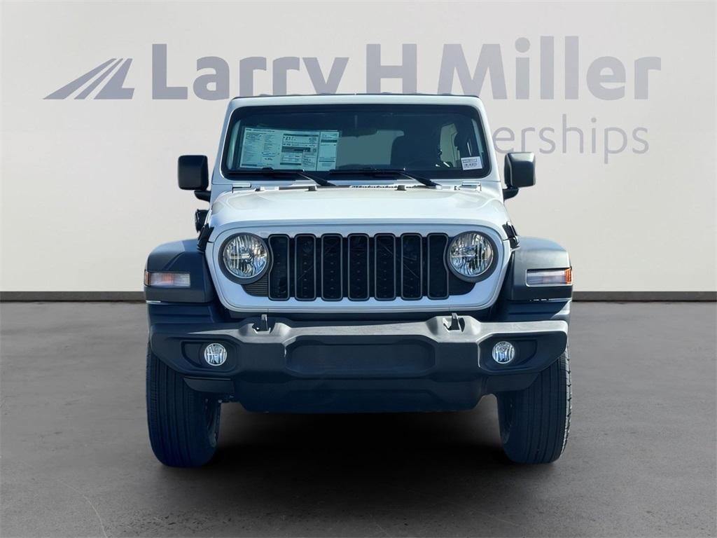 new 2026 Jeep Wrangler car, priced at $43,670