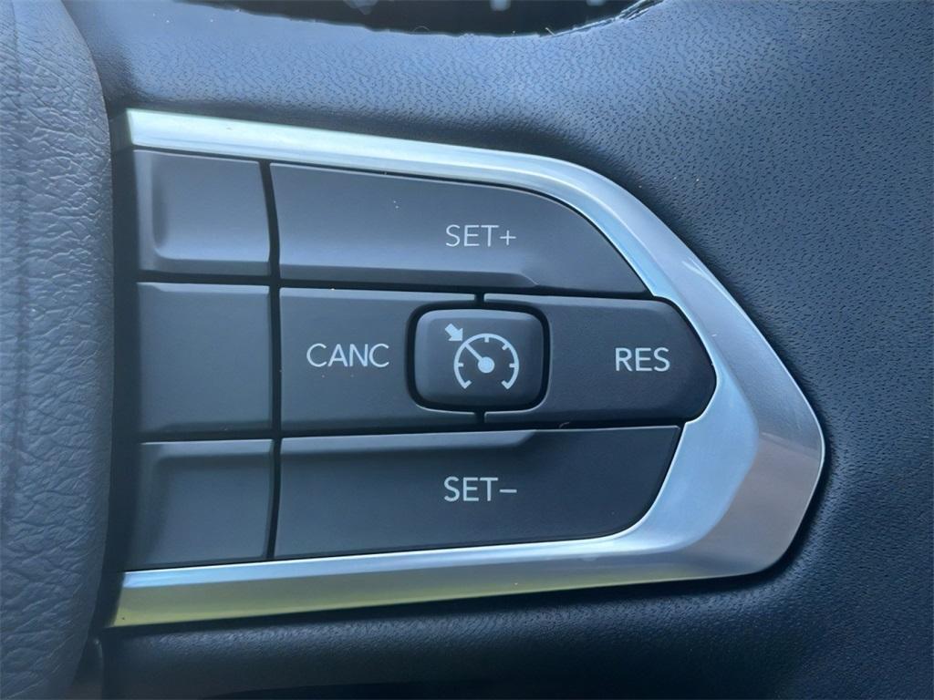 new 2025 Jeep Compass car, priced at $25,602