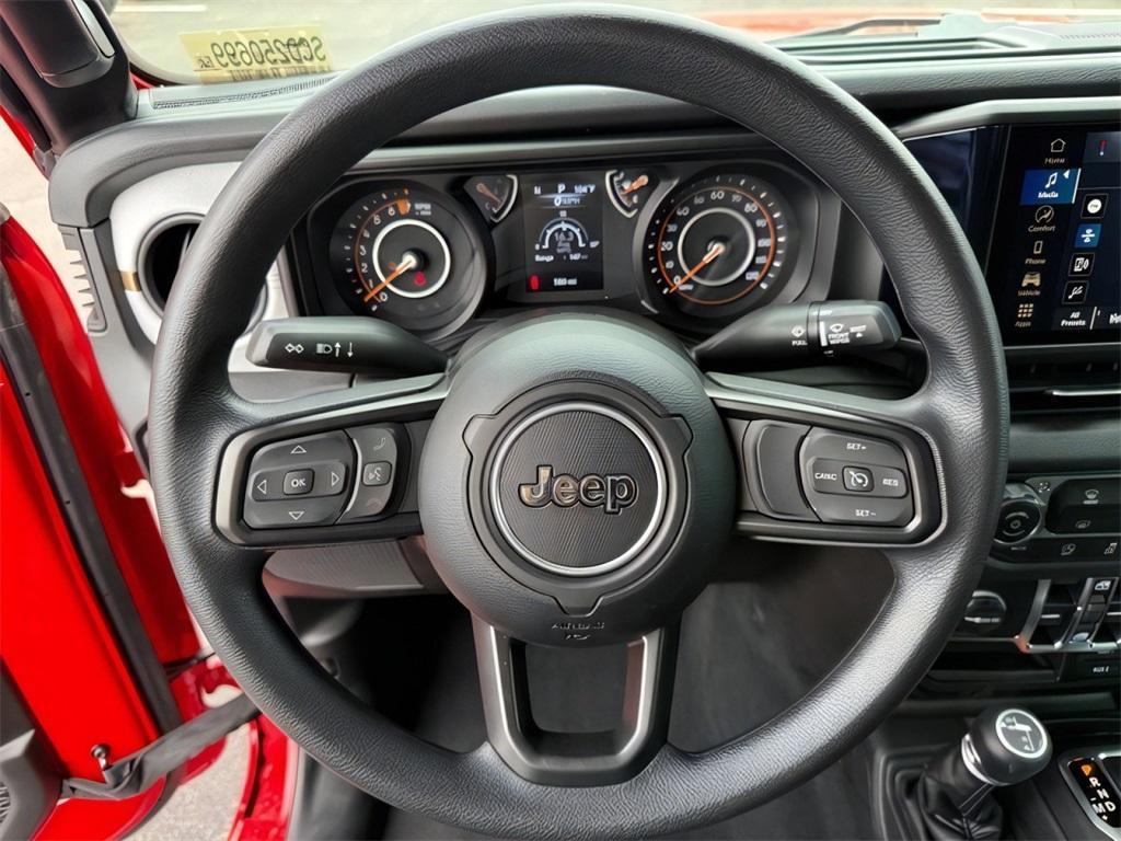 new 2025 Jeep Gladiator car, priced at $35,277