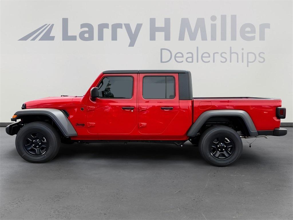 new 2025 Jeep Gladiator car, priced at $35,277