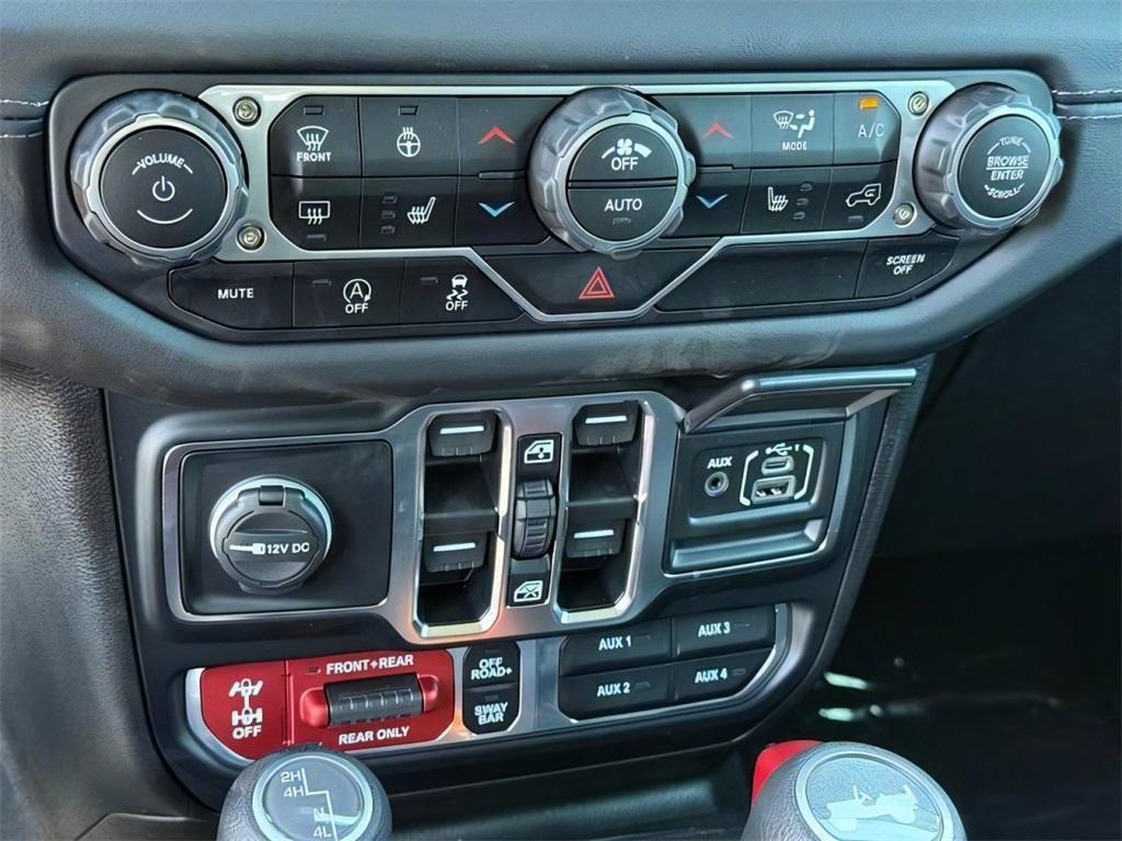 new 2025 Jeep Wrangler car, priced at $54,050