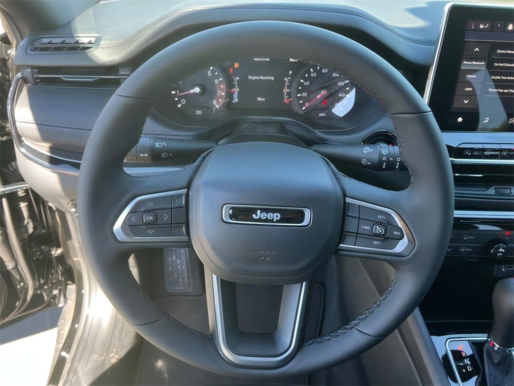 new 2025 Jeep Compass car, priced at $25,602