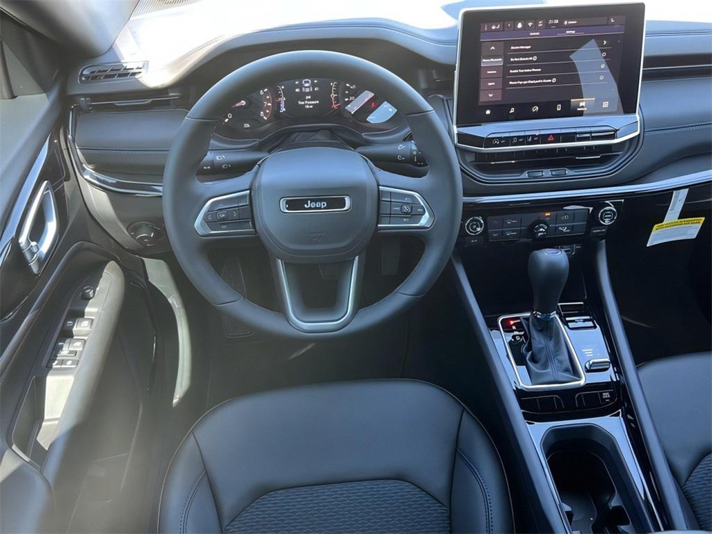 new 2025 Jeep Compass car, priced at $25,602