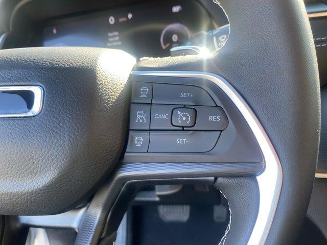 new 2025 Jeep Grand Cherokee car, priced at $30,967