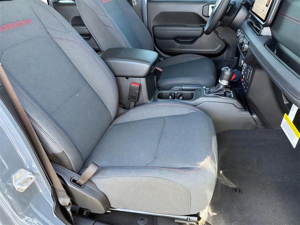 new 2025 Jeep Wrangler car, priced at $55,920
