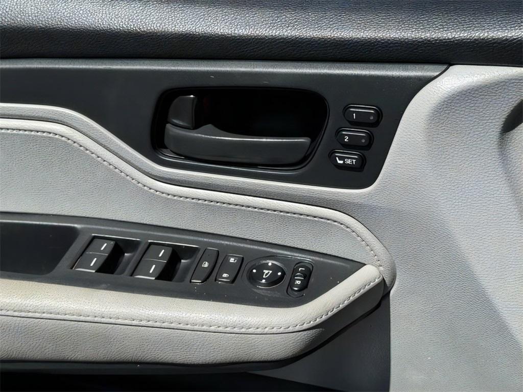 used 2019 Honda Odyssey car, priced at $28,000