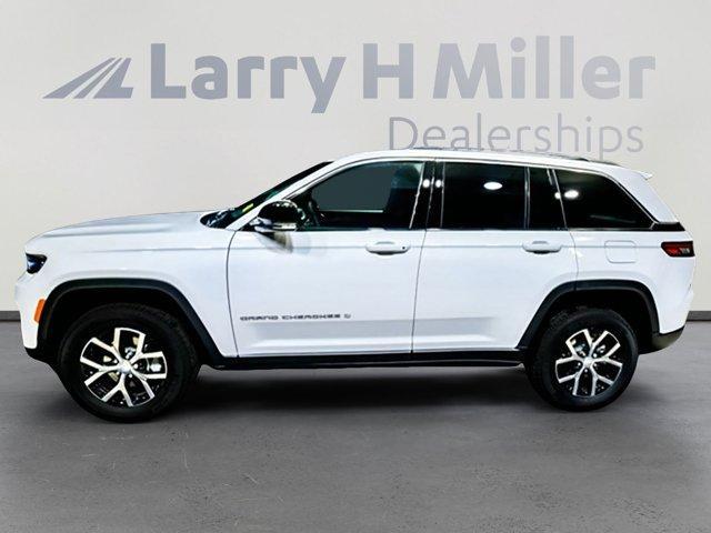 new 2025 Jeep Grand Cherokee car, priced at $43,542