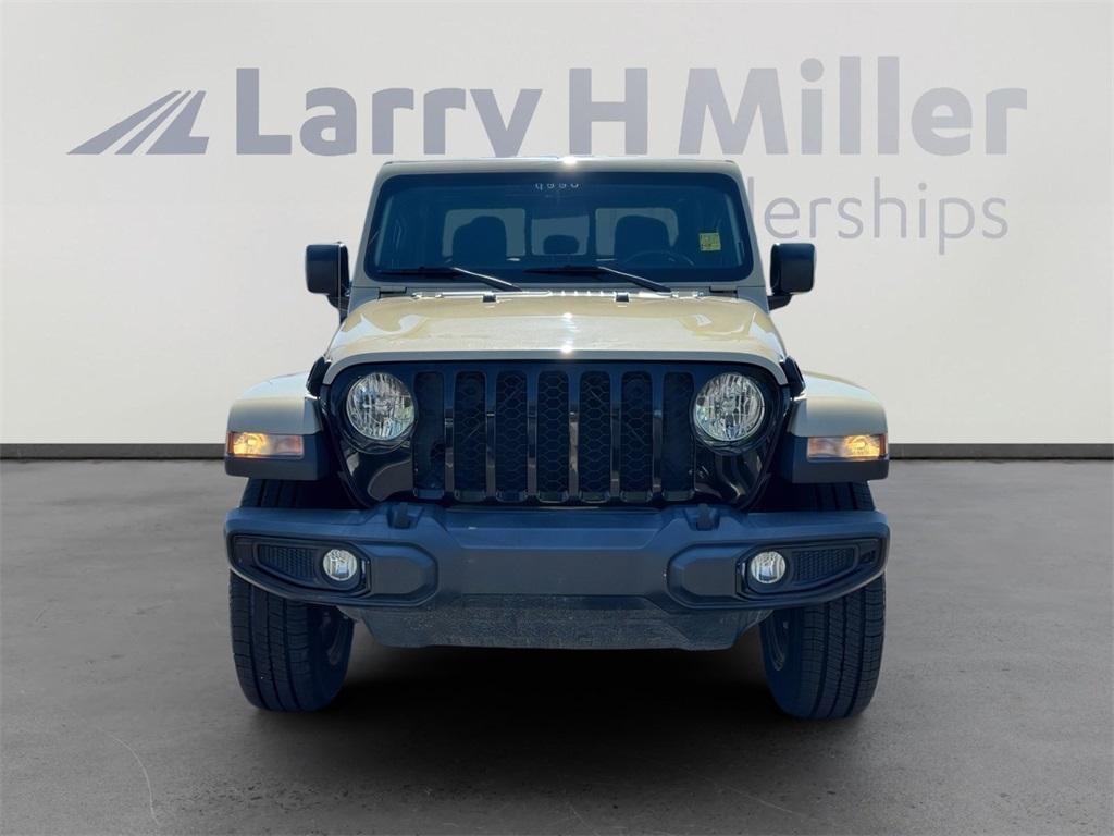 used 2022 Jeep Gladiator car, priced at $35,000