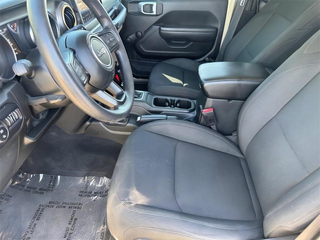 used 2022 Jeep Gladiator car, priced at $35,000