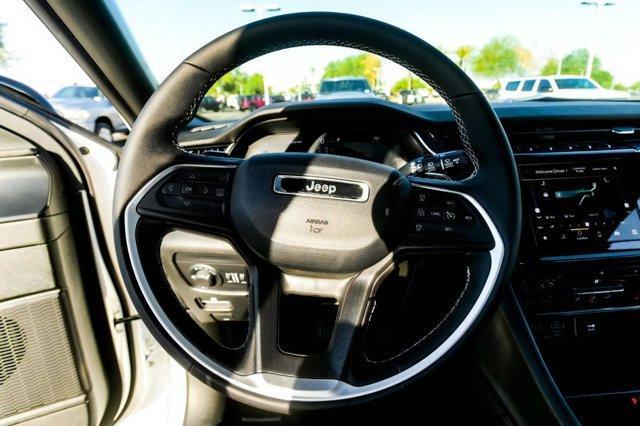 new 2025 Jeep Grand Cherokee car, priced at $42,782