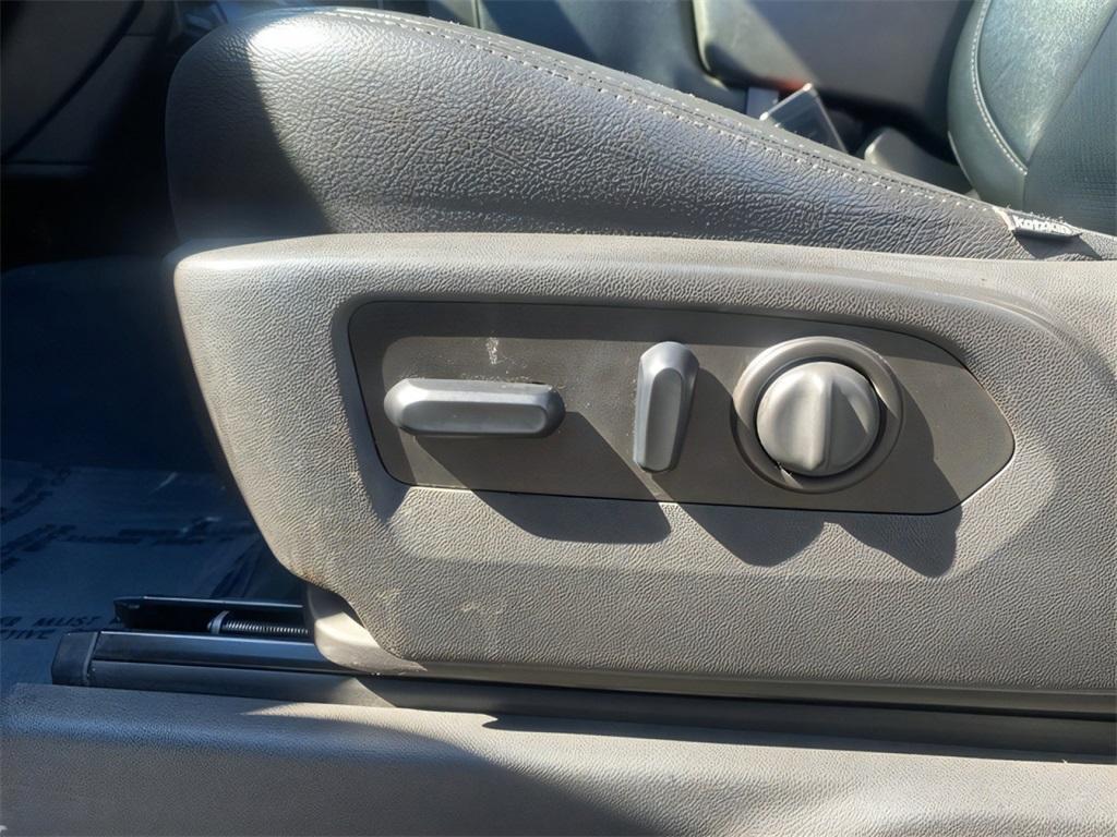 used 2019 Chevrolet Silverado 1500 car, priced at $30,500