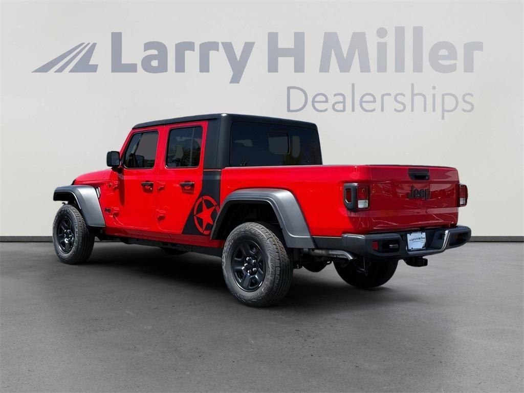new 2025 Jeep Gladiator car, priced at $42,074
