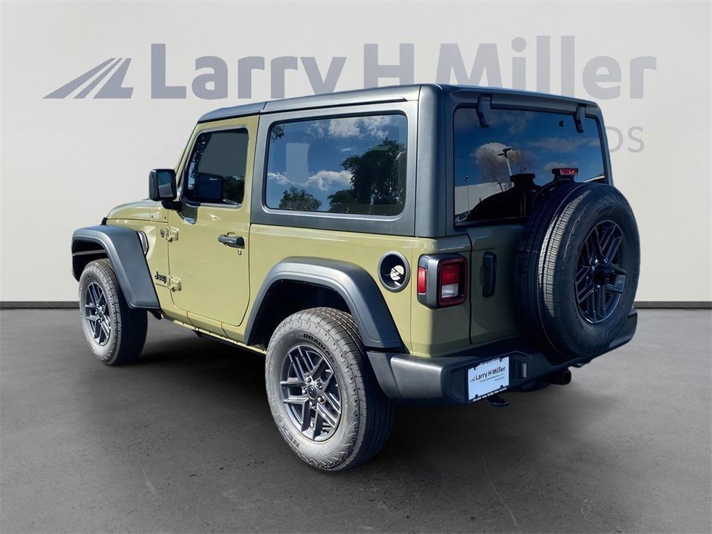 new 2026 Jeep Wrangler car, priced at $43,357