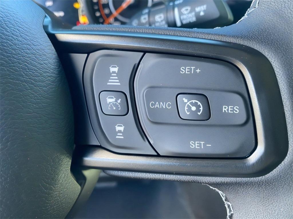 new 2026 Jeep Wrangler car, priced at $43,357