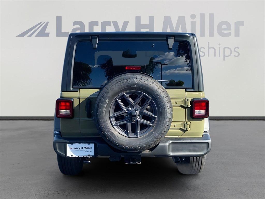 new 2026 Jeep Wrangler car, priced at $43,357