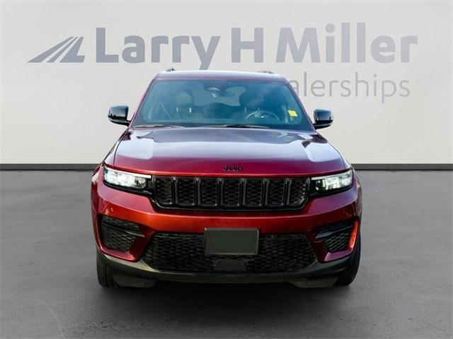 used 2022 Jeep Grand Cherokee car, priced at $31,500