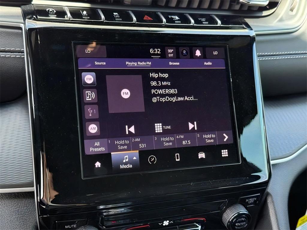 new 2025 Jeep Grand Cherokee car, priced at $36,400