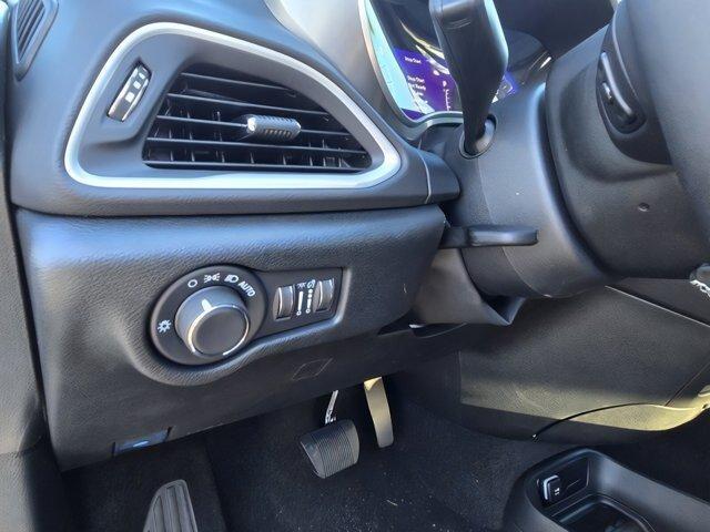 new 2026 Chrysler Voyager car, priced at $40,990