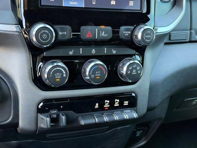 new 2025 Ram 1500 car, priced at $46,335
