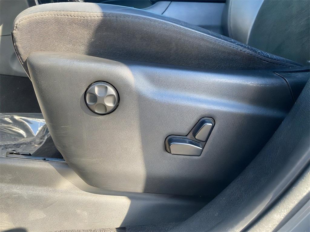 used 2019 Jeep Grand Cherokee car, priced at $23,500