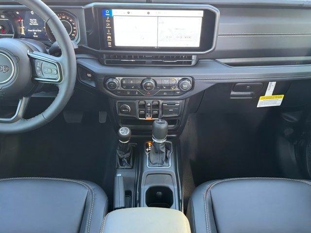 new 2025 Jeep Gladiator car, priced at $44,782